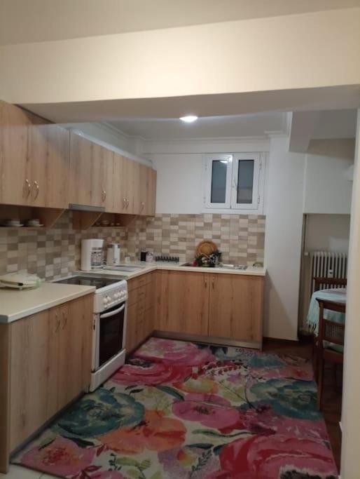 Romantic Apartment Ideal For Women! Афины Экстерьер фото